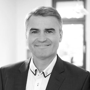 Uwe Schmidt, CEO & Co-Owner, Industrie-Contact AG